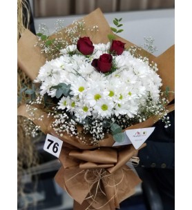 Papatya ve 3 Gül